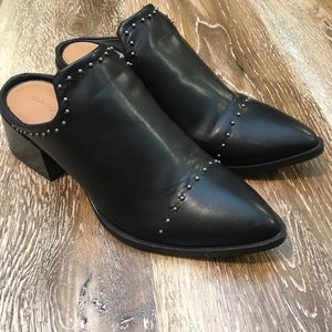 Universal Thread | Black Studded Heeled Mule